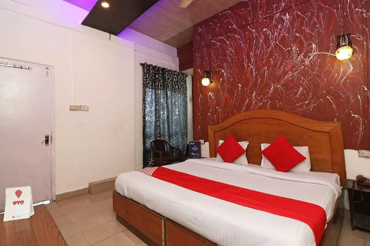 Oyo 45631 Hotel Milan Palace Varanasi